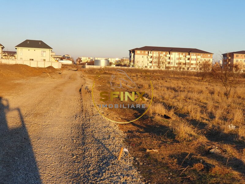 Soseaua Alexandriei, teren intravilan, 5000 mp, posibilitate 20.000 mp.